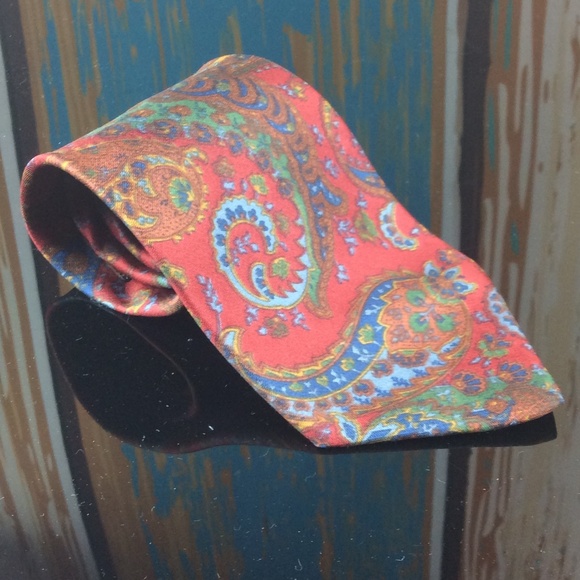 Smithsonian Institute Other - Smithsonian Institute 100% Silk Tie